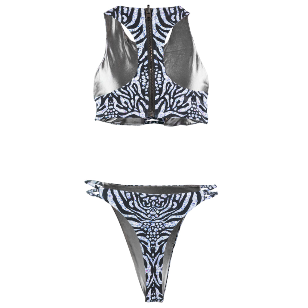 Backside of Daydream Island Bikini Dark Animale Reversible, Detailed Zipping Back, Cheecky Cut, Seamless, High Waist, BBA